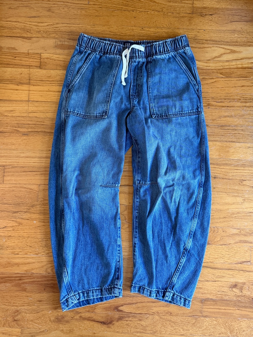 GAP Pull On Barrel Jeans Medium Blue NWOT